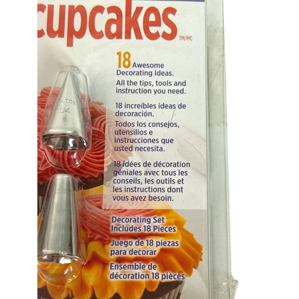 Wilton I Taught Myself to Decorate Cupcakes 18-Piece Decorating Set New Sealed